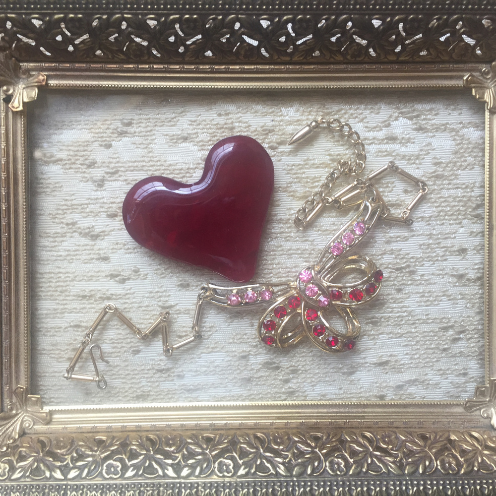 Coro Stylized Bow Rhinestone Necklace